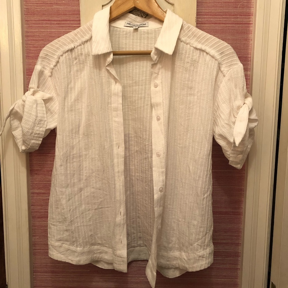 Heartloom button down white shirt never worn!!!